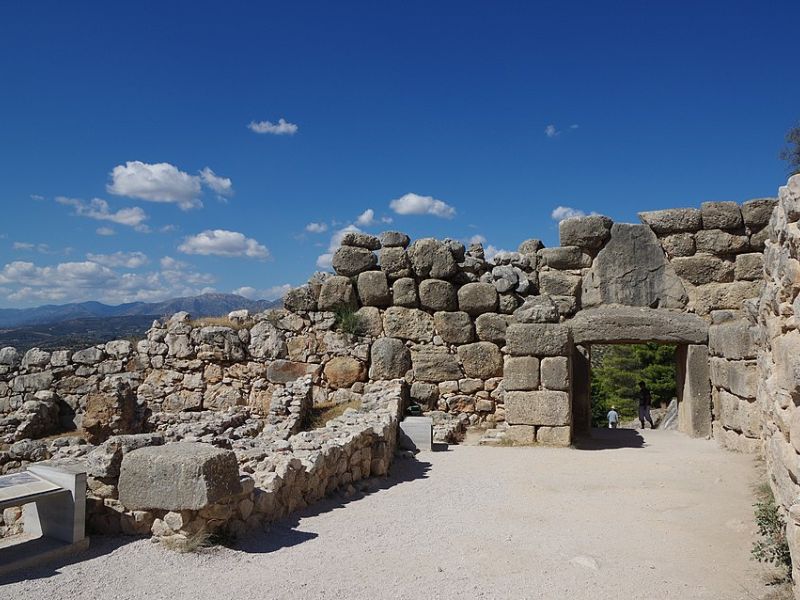 Cyclopean Walls in Mycenae